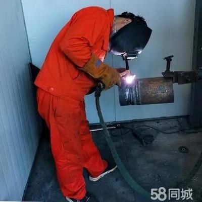 鋼結構螺絲孔能用氧氣切割嗎(普通螺栓孔切割安全措施) 鋼結構鋼結構螺旋樓梯設計 第4張 鋼結構螺絲孔能用氧氣切割嗎(普通螺栓孔切割安全措施) 鋼結構鋼結構螺旋樓梯設計 第4張