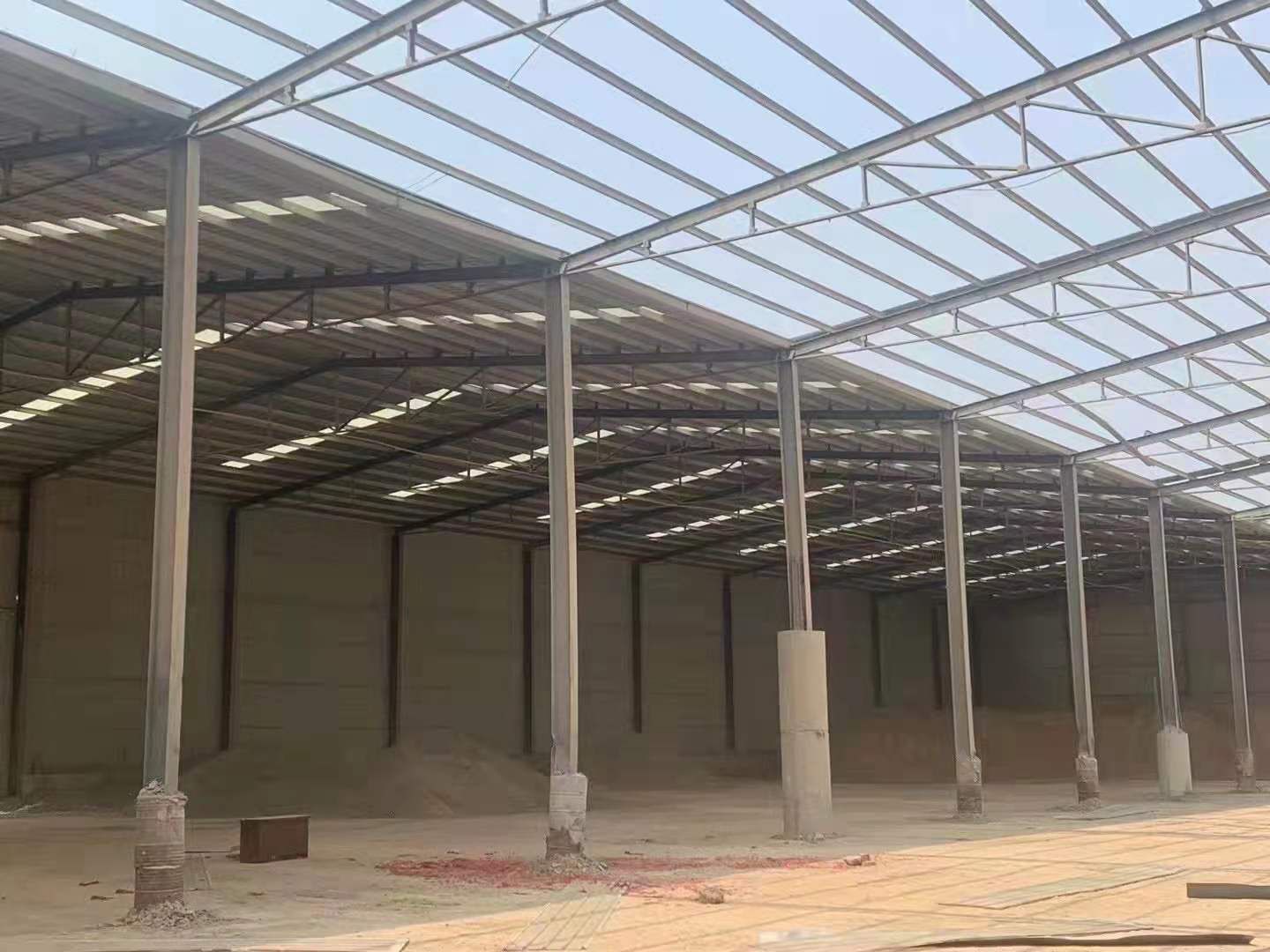 鋼結(jié)構(gòu)廠房輕工報價單一平方多少錢(鋼結(jié)構(gòu)廠房輕工報價) 建筑施工圖施工 第2張 鋼結(jié)構(gòu)廠房輕工報價單一平方多少錢(鋼結(jié)構(gòu)廠房輕工報價) 建筑施工圖施工 第2張