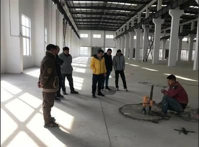 鋼結構加工廠考察報告(鋼結構加工廠考察) 鋼結構玻璃棧道施工 第3張 鋼結構加工廠考察報告(鋼結構加工廠考察) 鋼結構玻璃棧道施工 第3張