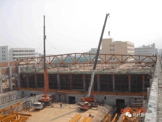 鋼桁架安裝施工方案(鋼桁架安裝安全技術要點) 結構電力行業施工 第4張 鋼桁架安裝施工方案(鋼桁架安裝安全技術要點) 結構電力行業施工 第4張