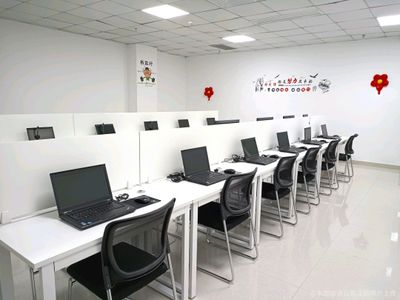 弘鑫科技有限公司怎么樣 鋼結構蹦極設計 第1張