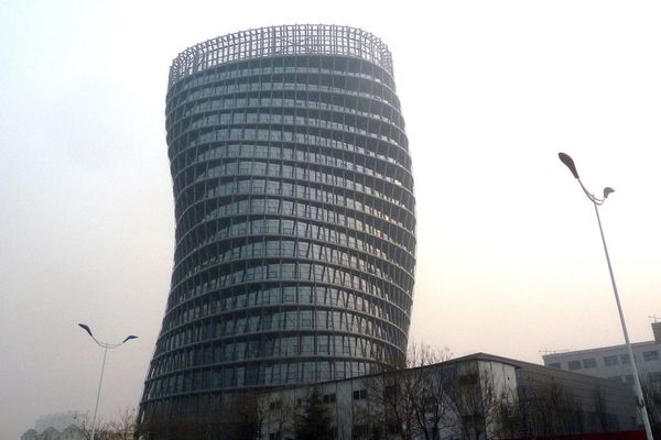 北京怪異建筑(北京十大怪異建筑) 結(jié)構(gòu)框架施工 第3張 北京怪異建筑(北京十大怪異建筑) 結(jié)構(gòu)框架施工 第3張