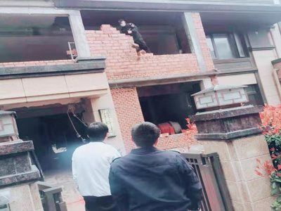 北京別墅裝修違建拆除最新政策 鋼結構蹦極設計 第4張 北京別墅裝修違建拆除最新政策 鋼結構蹦極設計 第4張