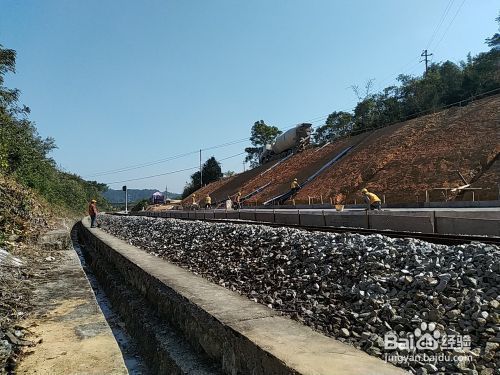 砌塊墻怎么固定(砌塊墻怎么固定?) 鋼結(jié)構(gòu)玻璃棧道設(shè)計 第2張 砌塊墻怎么固定(砌塊墻怎么固定?) 鋼結(jié)構(gòu)玻璃棧道設(shè)計 第2張