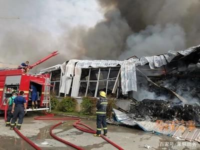 大跨度鋼結(jié)構(gòu)建筑火災(zāi),應(yīng)使用(大跨度鋼結(jié)構(gòu)建筑火災(zāi)應(yīng)急演練) 裝飾家裝施工 第1張 大跨度鋼結(jié)構(gòu)建筑火災(zāi),應(yīng)使用(大跨度鋼結(jié)構(gòu)建筑火災(zāi)應(yīng)急演練) 裝飾家裝施工 第1張