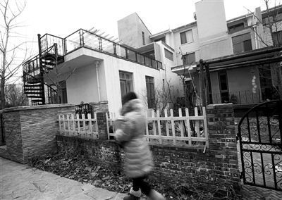 別墅改建鄰居舉報(bào) 裝飾工裝施工 第4張 別墅改建鄰居舉報(bào) 裝飾工裝施工 第4張