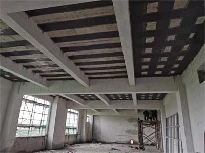 磚混結構承重墻改造加固費用多少(承重墻加固設計費用) 鋼結構玻璃棧道設計 第4張 磚混結構承重墻改造加固費用多少(承重墻加固設計費用) 鋼結構玻璃棧道設計 第4張