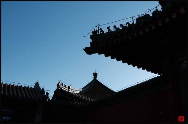 北京瓦房頂（北京傳統(tǒng)瓦房頂?shù)臍v史與現(xiàn)狀） 結(jié)構(gòu)框架設(shè)計 第4張