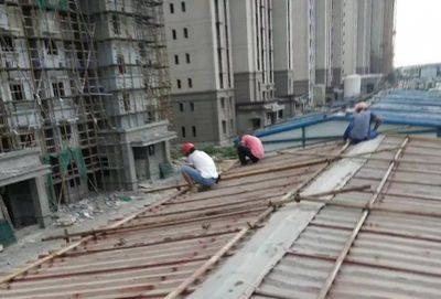 屋頂加固方案需要什么資質才能做(屋頂加固方案的設計和實施需要什么資質) 鋼結構玻璃棧道施工 第3張 屋頂加固方案需要什么資質才能做(屋頂加固方案的設計和實施需要什么資質) 鋼結構玻璃棧道施工 第3張
