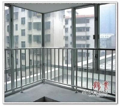 大型鋼結構玻璃房的價格是多少(大型鋼結構玻璃房價格) 結構框架設計 第2張 大型鋼結構玻璃房的價格是多少(大型鋼結構玻璃房價格) 結構框架設計 第2張