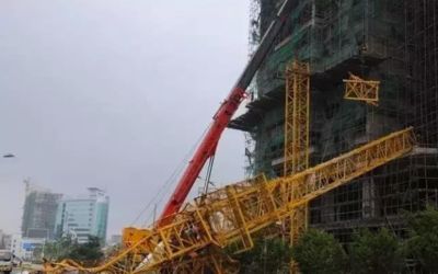 鋼結構玻璃平臺施工方案范本(鋼結構玻璃平臺施工方案) 建筑施工圖設計 第4張 鋼結構玻璃平臺施工方案范本(鋼結構玻璃平臺施工方案) 建筑施工圖設計 第4張