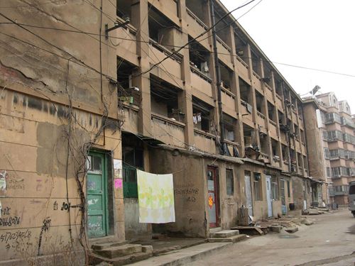 樓板碳纖維加固間距要求多少(樓板碳纖維加固的間距要求) 北京加固設計(加固設計公司) 第1張 樓板碳纖維加固間距要求多少(樓板碳纖維加固的間距要求) 北京加固設計(加固設計公司) 第1張