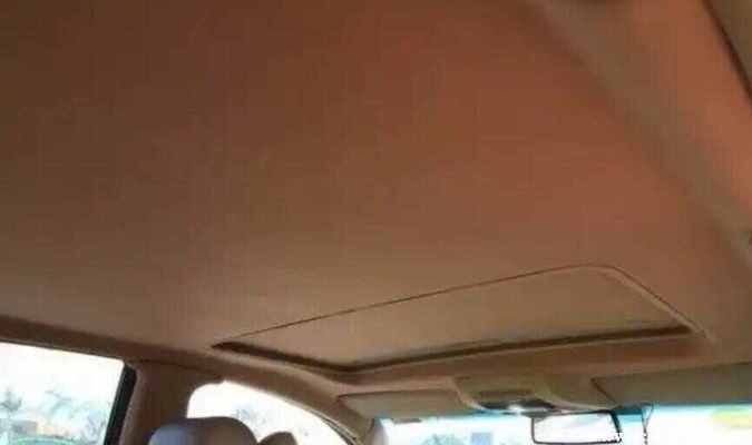 轎車頂棚翻新(轎車內飾翻新注意事項) 裝飾家裝設計 第2張 轎車頂棚翻新(轎車內飾翻新注意事項) 裝飾家裝設計 第2張