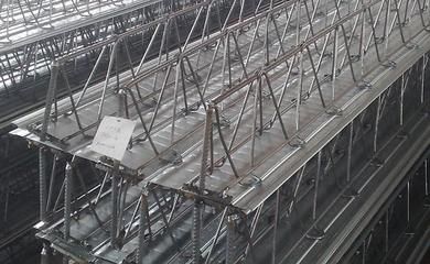 天津led玻璃幕墻的顯示屏廠家（天津led玻璃幕墻顯示屏） 北京鋼結構設計問答