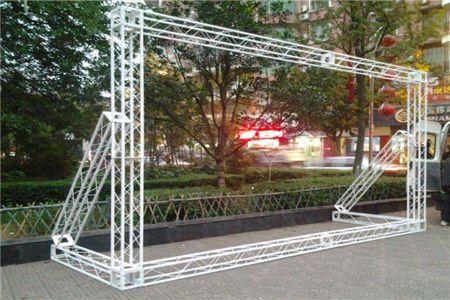 桁架定義(桁架在現代建筑中的應用) 鋼結構鋼結構停車場施工 第1張 桁架定義(桁架在現代建筑中的應用) 鋼結構鋼結構停車場施工 第1張