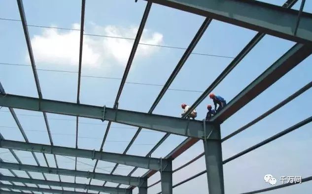 彩鋼房搭建步驟視頻（彩鋼房搭建全過程）