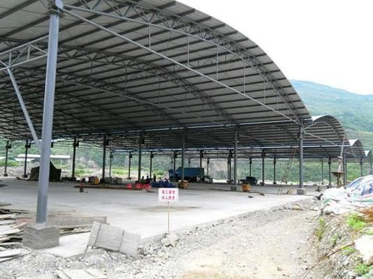 鋼結構連接板尺寸（鋼結構連接板尺寸會根據其用途和設計要求有所不同）