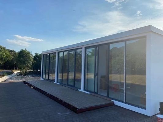 集裝箱小屋設計(集裝箱小屋設計是一種創新的建筑設計理念) 鋼結構網架施工 第1張 集裝箱小屋設計(集裝箱小屋設計是一種創新的建筑設計理念) 鋼結構網架施工 第1張