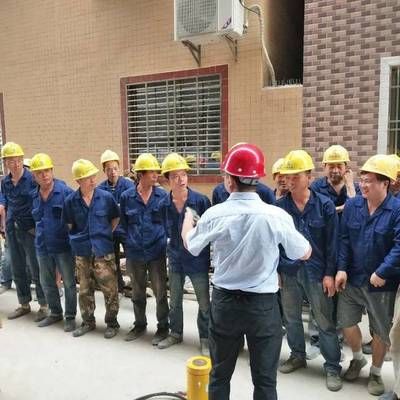 包鋼加固施工的安全防護措施