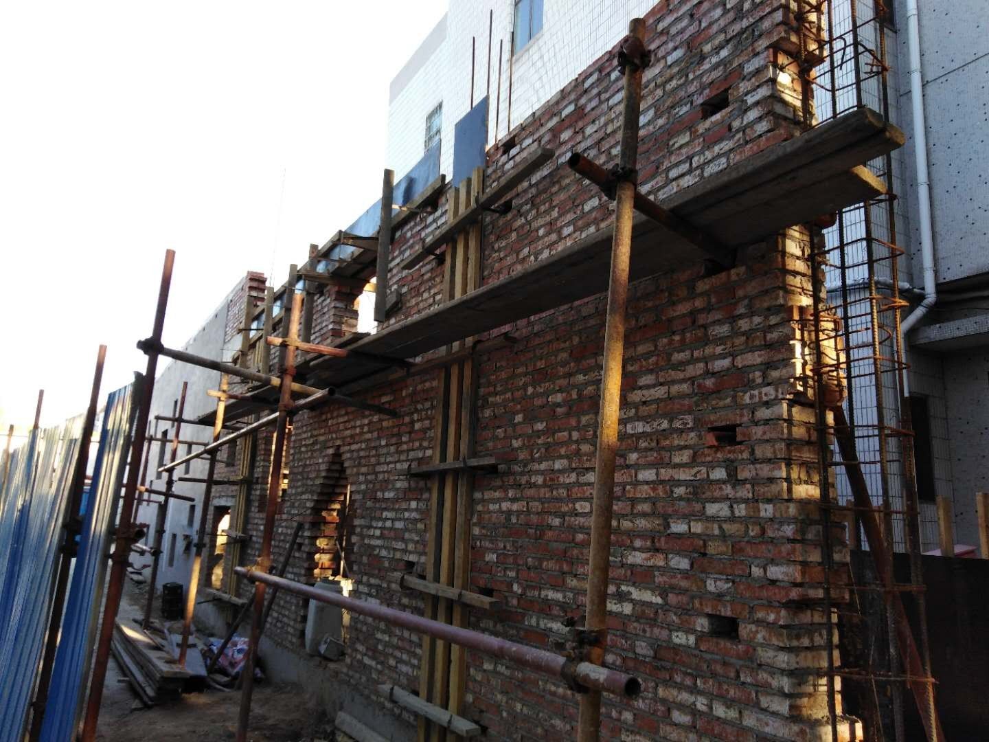 包鋼加固施工的常見問題（包鋼加固施工難度包鋼加固施工難度高）