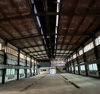 12米跨度鋼結構廠房用多大鋼梁和柱(12米跨度的鋼結構廠房如果希望中間不要柱子,鋼梁尺寸需要足夠大以保證承重能力) 裝飾幕墻設計 第3張 12米跨度鋼結構廠房用多大鋼梁和柱(12米跨度的鋼結構廠房如果希望中間不要柱子,鋼梁尺寸需要足夠大以保證承重能力) 裝飾幕墻設計 第3張