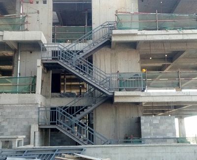 室內鋼結構樓梯價格（影響室內鋼結構樓梯價格的因素）