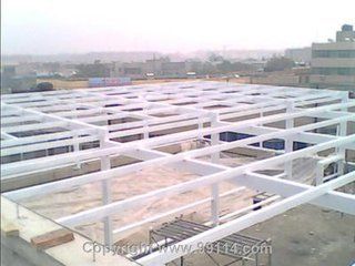 彩鋼房鋼架結構搭建圖片(彩鋼房搭建流程包括以下幾個步驟:彩鋼房鋼結構搭建方法參考) 鋼結構鋼結構停車場設計 第2張 彩鋼房鋼架結構搭建圖片(彩鋼房搭建流程包括以下幾個步驟:彩鋼房鋼結構搭建方法參考) 鋼結構鋼結構停車場設計 第2張