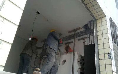 房屋加固施工隊電話是多少(房屋加固施工隊) 鋼結構玻璃棧道設計 第4張 房屋加固施工隊電話是多少(房屋加固施工隊) 鋼結構玻璃棧道設計 第4張