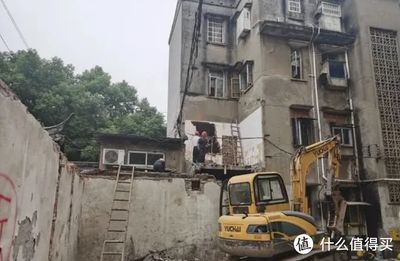房屋改造違反了什么法(房屋改造可能違反法律) 結(jié)構(gòu)機械鋼結(jié)構(gòu)設(shè)計 第3張 房屋改造違反了什么法(房屋改造可能違反法律) 結(jié)構(gòu)機械鋼結(jié)構(gòu)設(shè)計 第3張