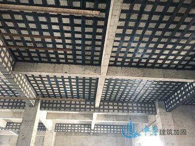 建筑加固改造廠家(北京華固宏業建筑改造加固公司) 鋼結構玻璃棧道設計 第1張 建筑加固改造廠家(北京華固宏業建筑改造加固公司) 鋼結構玻璃棧道設計 第1張