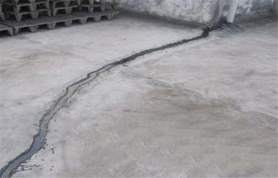 舊房地基加固裂縫維修需要報備么（農村房屋維修加固流程詳解舊房地基加固裂縫維修需要報備嗎） 北京加固施工 第4張