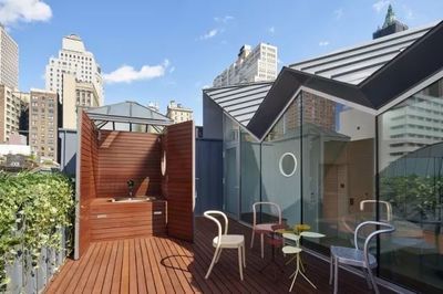 屋頂加建方法視頻(屋頂加建是一種常見的建筑改造方式) 結(jié)構(gòu)工業(yè)鋼結(jié)構(gòu)設(shè)計 第3張 屋頂加建方法視頻(屋頂加建是一種常見的建筑改造方式) 結(jié)構(gòu)工業(yè)鋼結(jié)構(gòu)設(shè)計 第3張