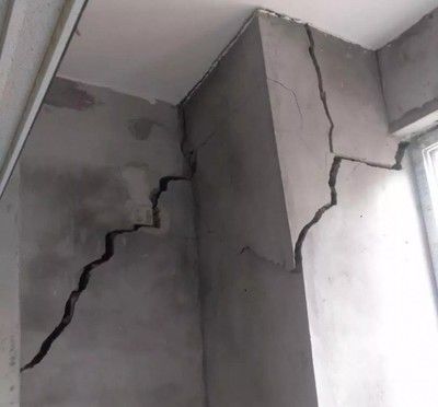 房屋鋼筋結構能否打斷墻體(房屋鋼筋結構可以打斷墻體之前,我們需要了解承重墻和非承重墻的概念) 結構機械鋼結構施工 第3張 房屋鋼筋結構能否打斷墻體(房屋鋼筋結構可以打斷墻體之前,我們需要了解承重墻和非承重墻的概念) 結構機械鋼結構施工 第3張