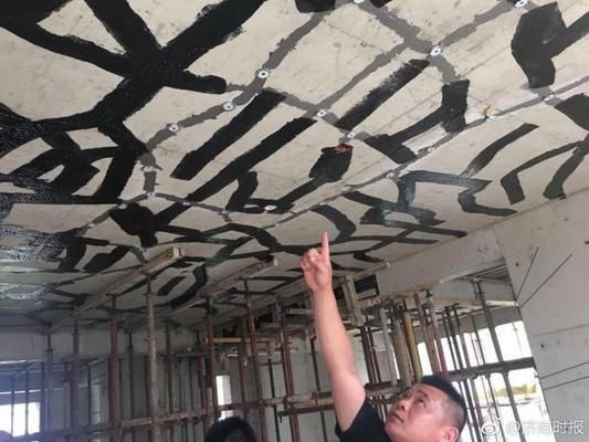 樓板開裂怎么控制(樓板開裂怎么辦) 全國鋼結(jié)構(gòu)廠 第1張 樓板開裂怎么控制(樓板開裂怎么辦) 全國鋼結(jié)構(gòu)廠 第1張