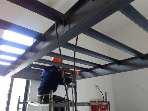跨度23米鋼結(jié)構(gòu)梁用多大工字鋼（跨度23米的鋼結(jié)構(gòu)梁應(yīng)該如何選擇？） 裝飾工裝設(shè)計(jì) 第5張